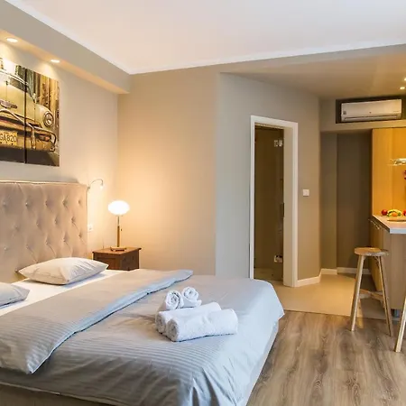 One Love Metropolitan Gardens Studio Ii Appartement Bucarest